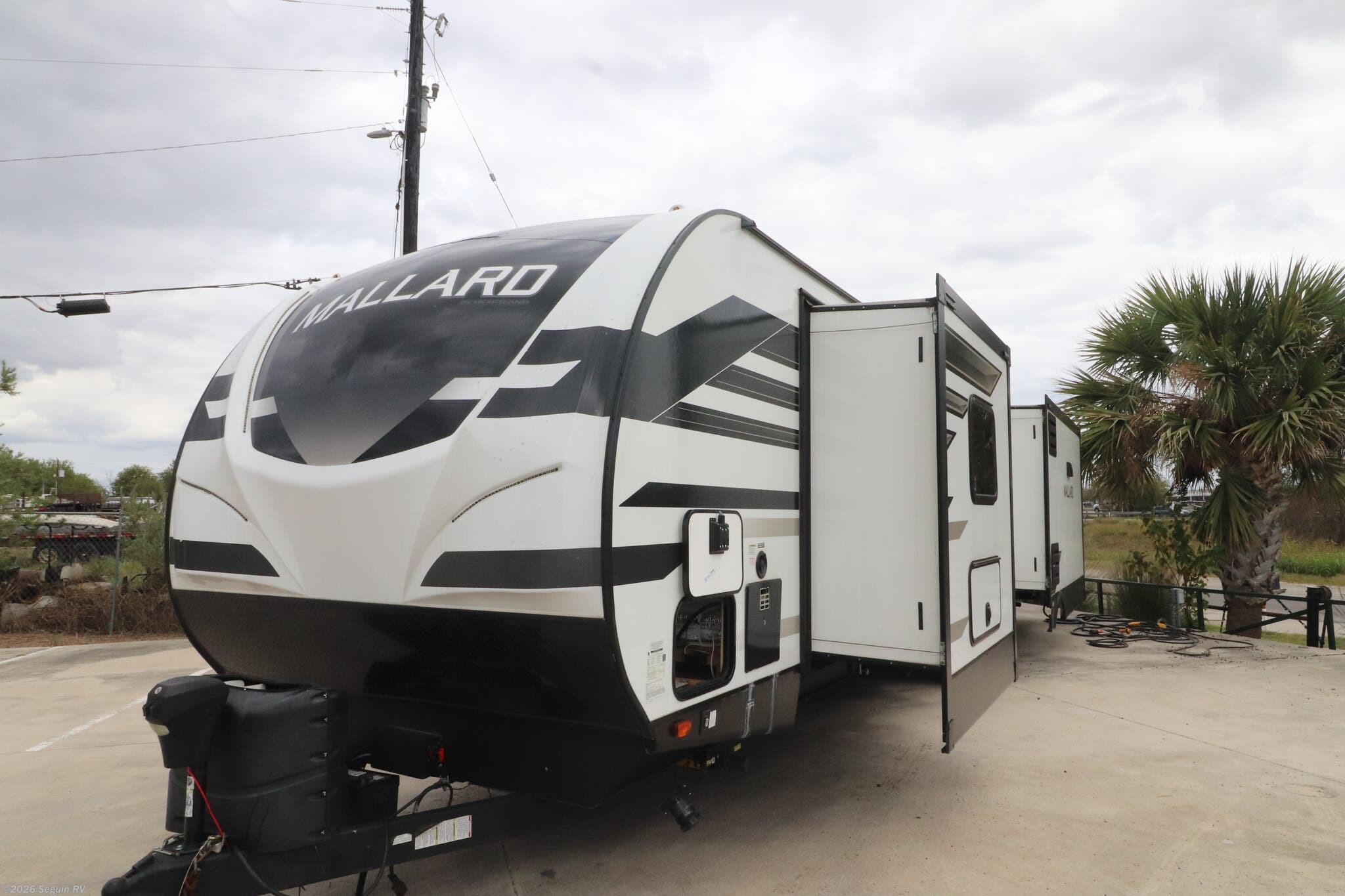 Used 2023 Heartland Mallard M335 available in Seguin, Texas