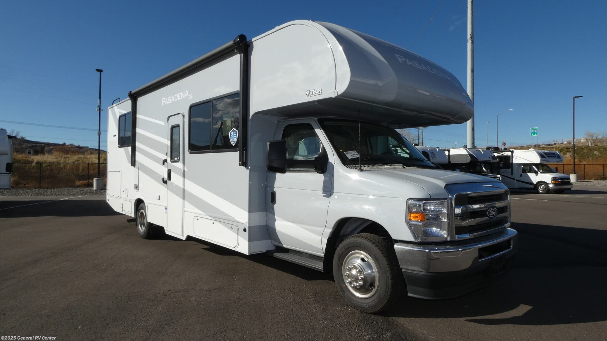 New 2026 Thor Motor Coach Pasadena SE28 available in South Weber, Utah