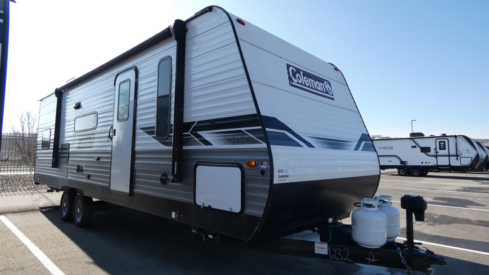 Used 2023 Dutchmen Coleman Lantern LT SERIES 262BH available in South Weber, Utah