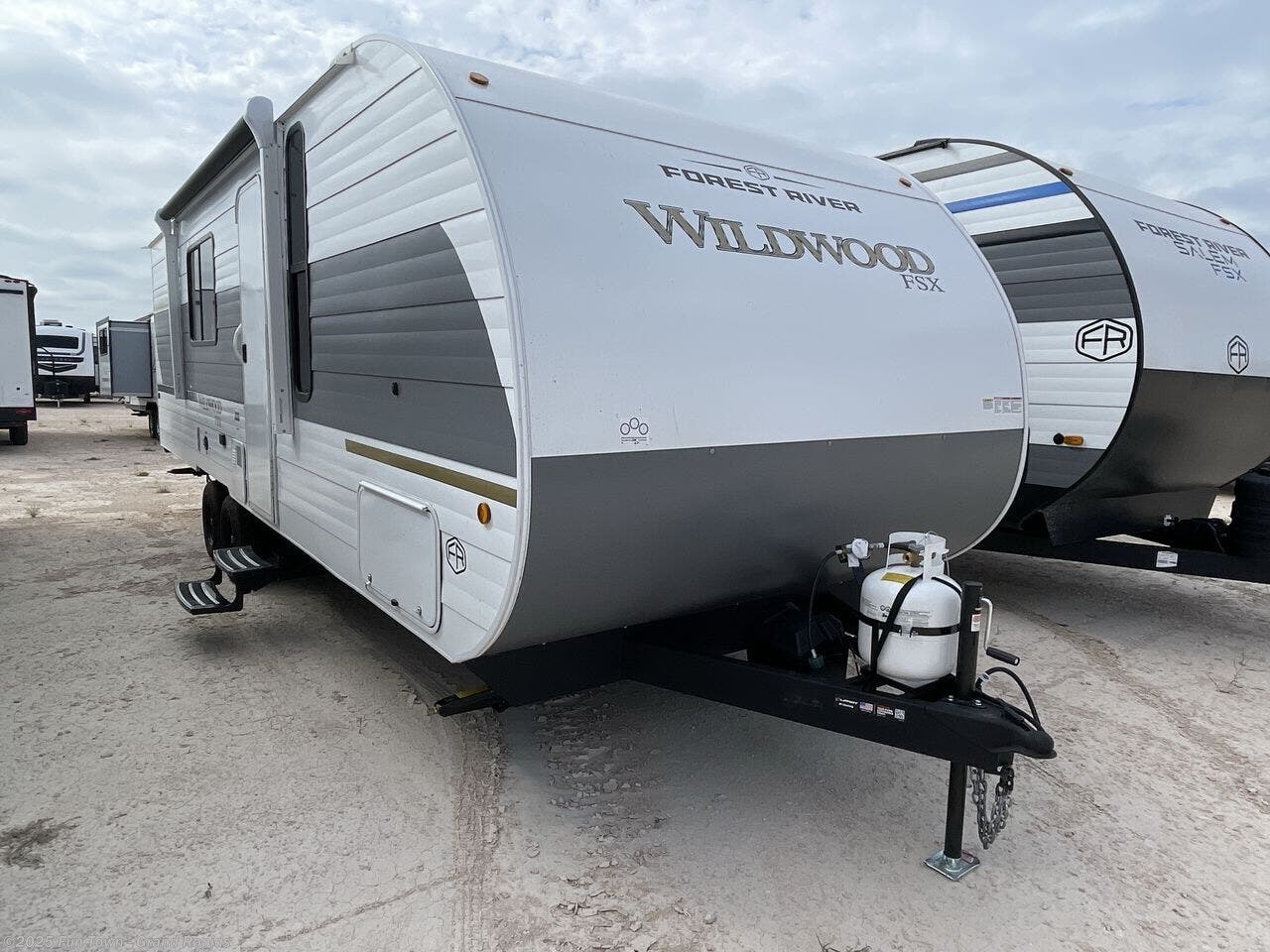 New 2026 Forest River Wildwood FSX LIMITED EDITION 266BHLE available in Rockford, Michigan