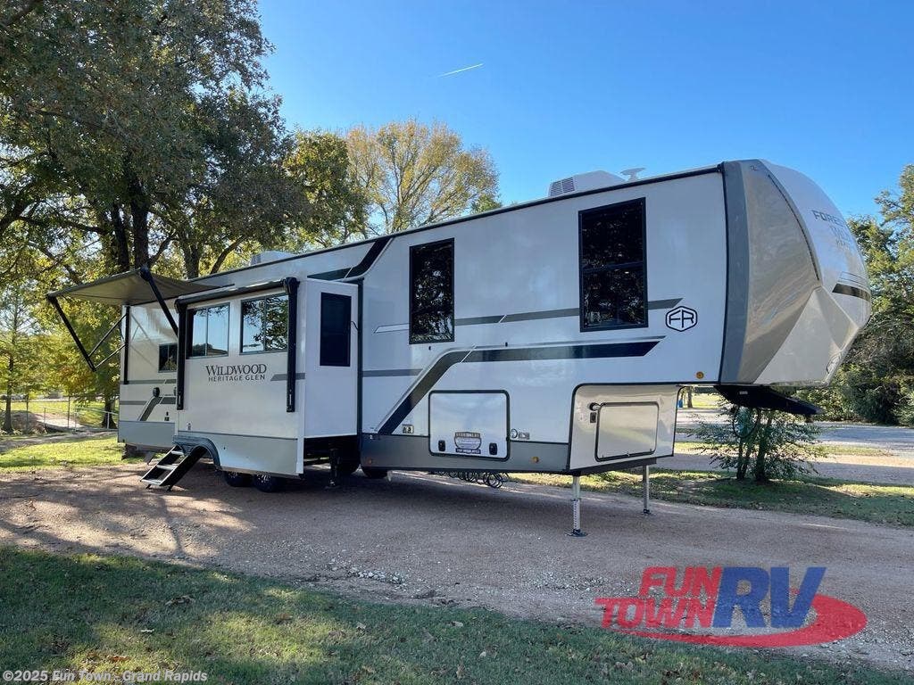 New 2025 Forest River Wildwood Heritage Glen 375FAM available in Rockford, Michigan