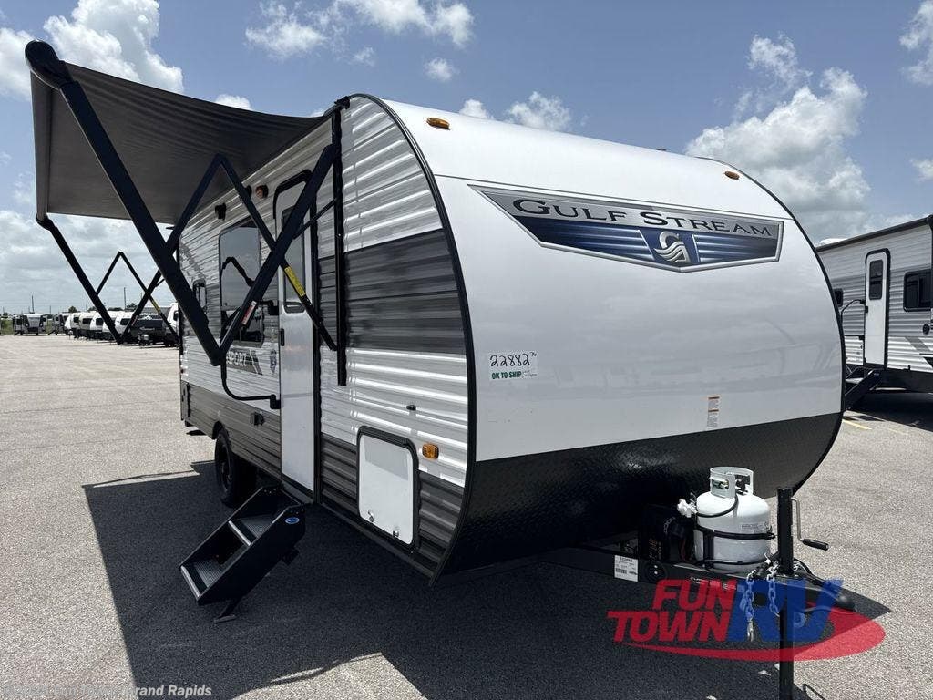 New 2026 Gulf Stream Kingsport Super Lite 199RK available in Rockford, Michigan