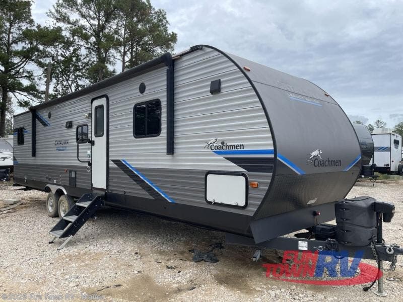 Used 2022 Coachmen Catalina 343BHTS available in Waller, Texas