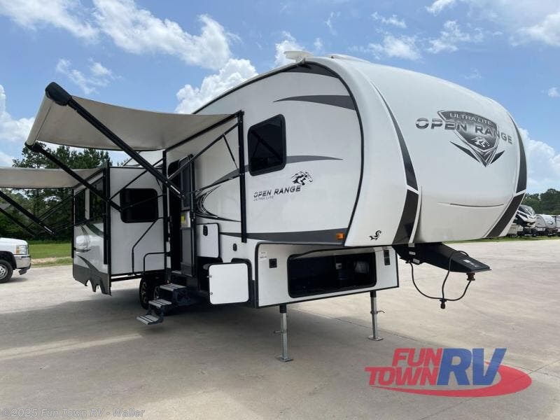 Used 2019 Highland Ridge Mesa Ridge Limited MF291RLS available in Waller, Texas