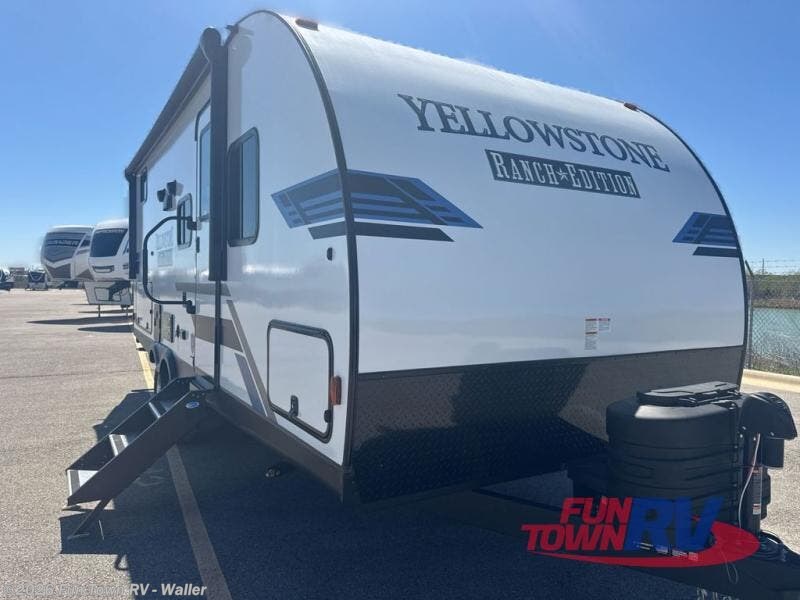 New 2026 Gulf Stream Yellowstone Ranch Edition 25CBQ available in Waller, Texas