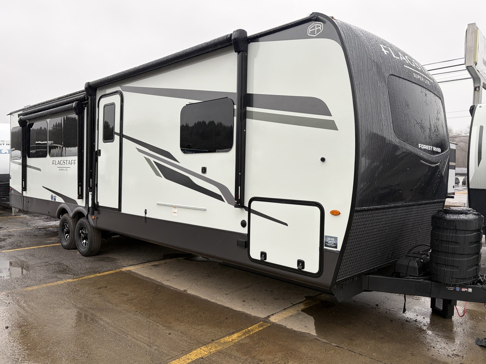 New 2026 Forest River Flagstaff Super Lite 29RLKS available in Brockway, Pennsylvania