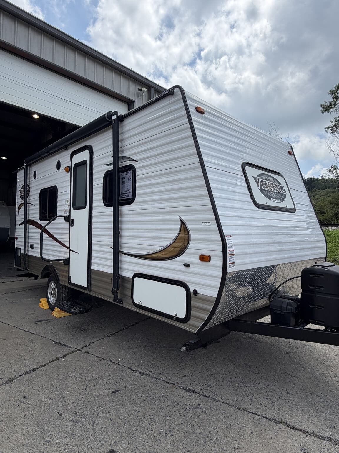 Used 2014 Forest River Viking 17FQ available in Brockway, Pennsylvania