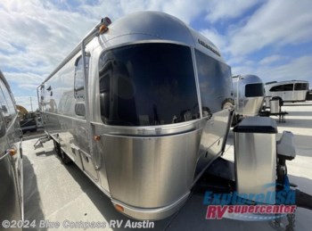 Used 2019 Airstream Flying Cloud 25FB Twin available in Buda, Texas