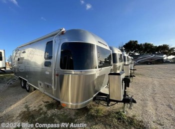 Used 2022 Airstream Flying Cloud 25FBQ available in Buda, Texas