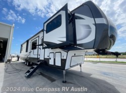 Used 2022 Dutchmen Yukon 421FL available in Buda, Texas