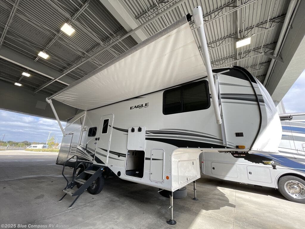 Used 2021 Jayco Eagle HT 25.5REOK available in Buda, Texas