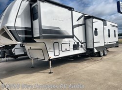 New 2025 Dutchmen Voltage V-Series 3850 available in Buda, Texas