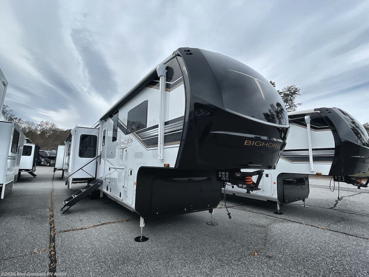 New 2027 Heartland Bighorn 38RE available in Buda, Texas