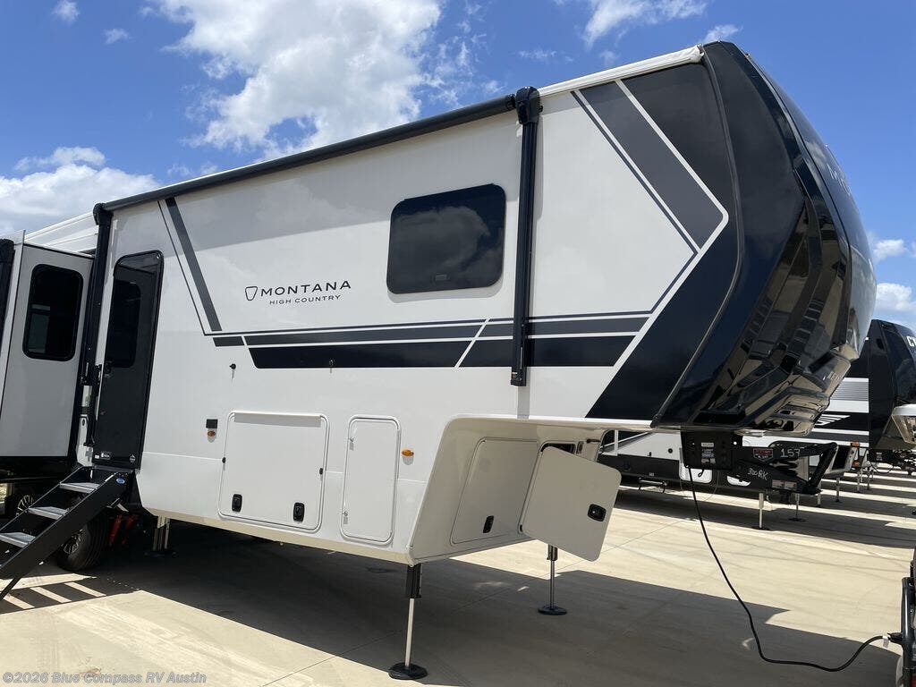 New 2027 Keystone Montana High Country 300RK available in Buda, Texas