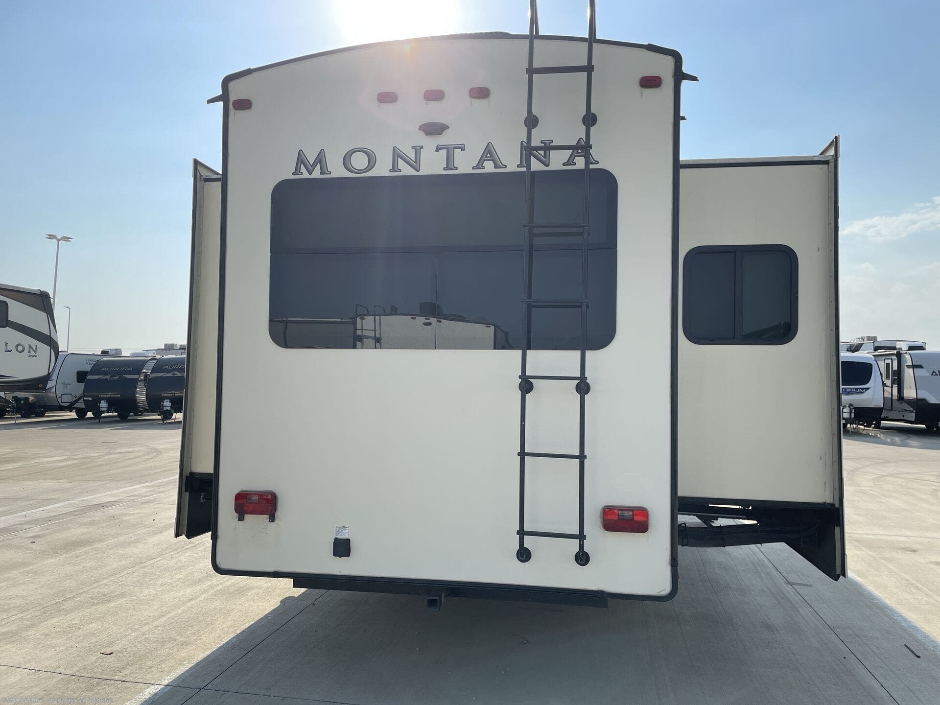 Used 2018 Keystone Montana 3130RE available in Buda, Texas