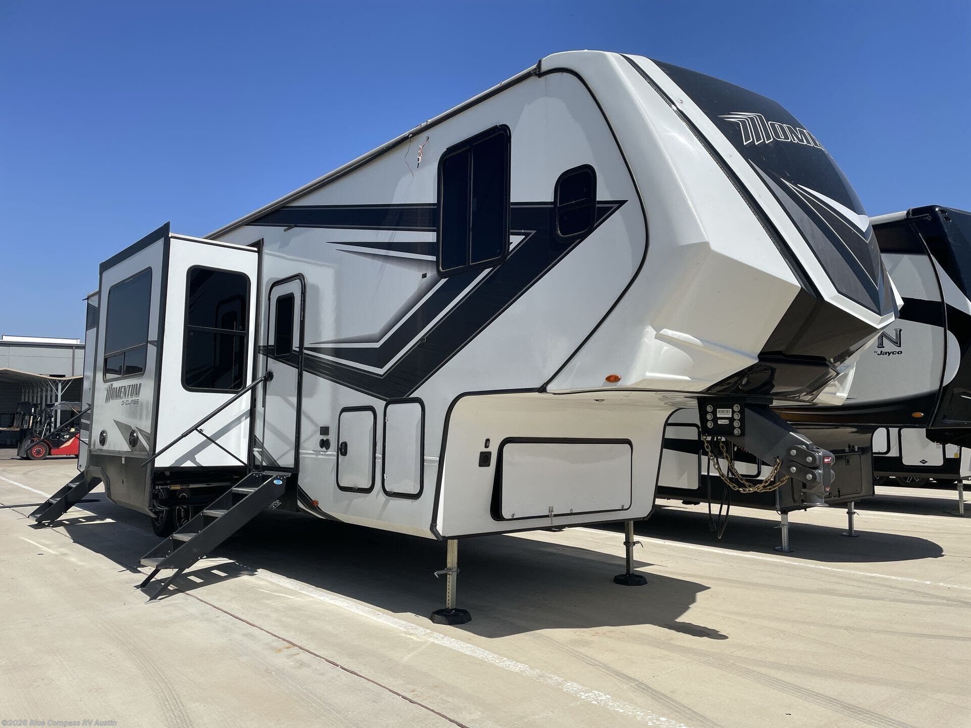 Used 2024 Grand Design Momentum 350G available in Buda, Texas
