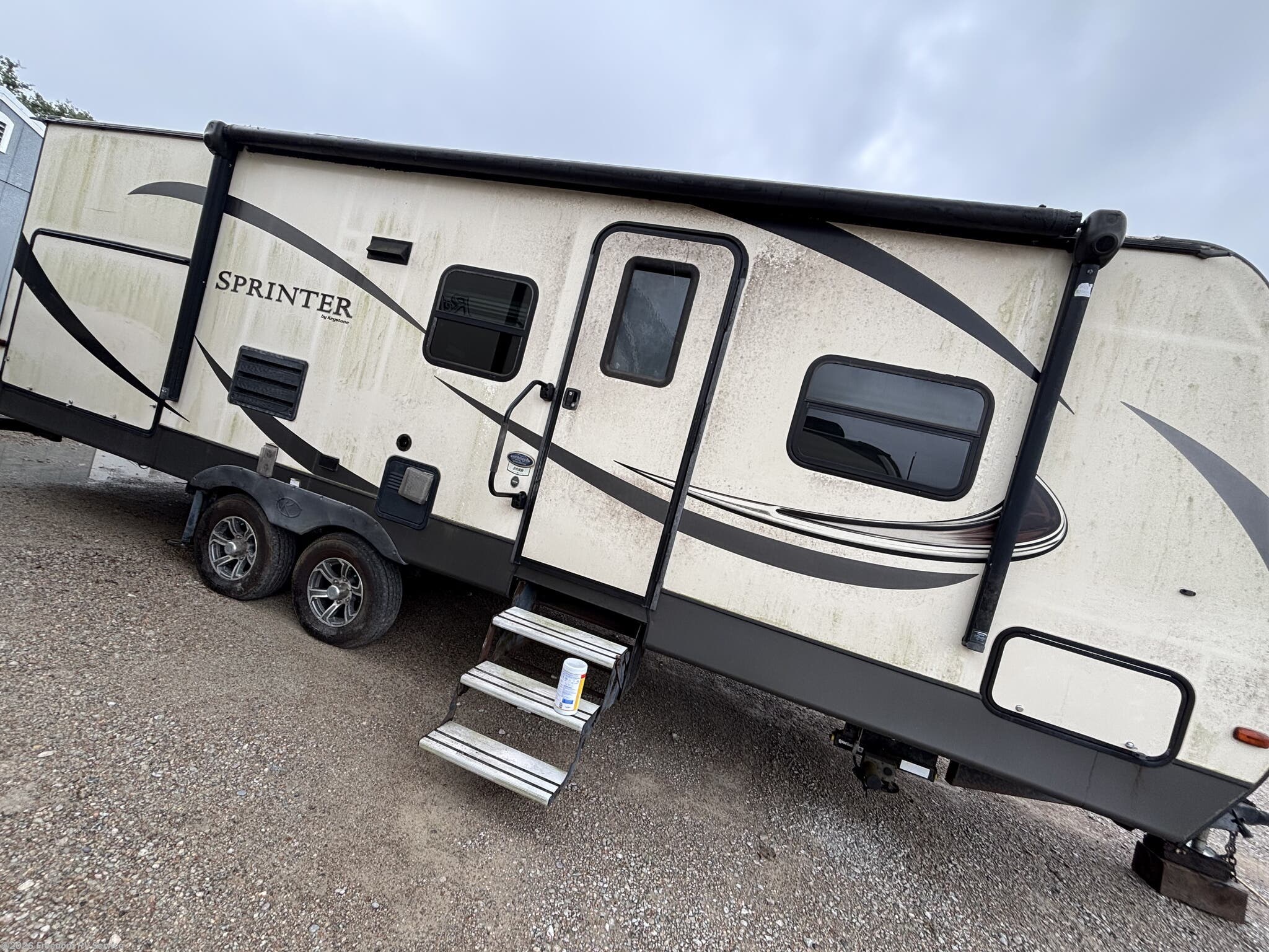 Used 2017 Keystone Sprinter Campfire 26RB available in Aransas Pass, Texas