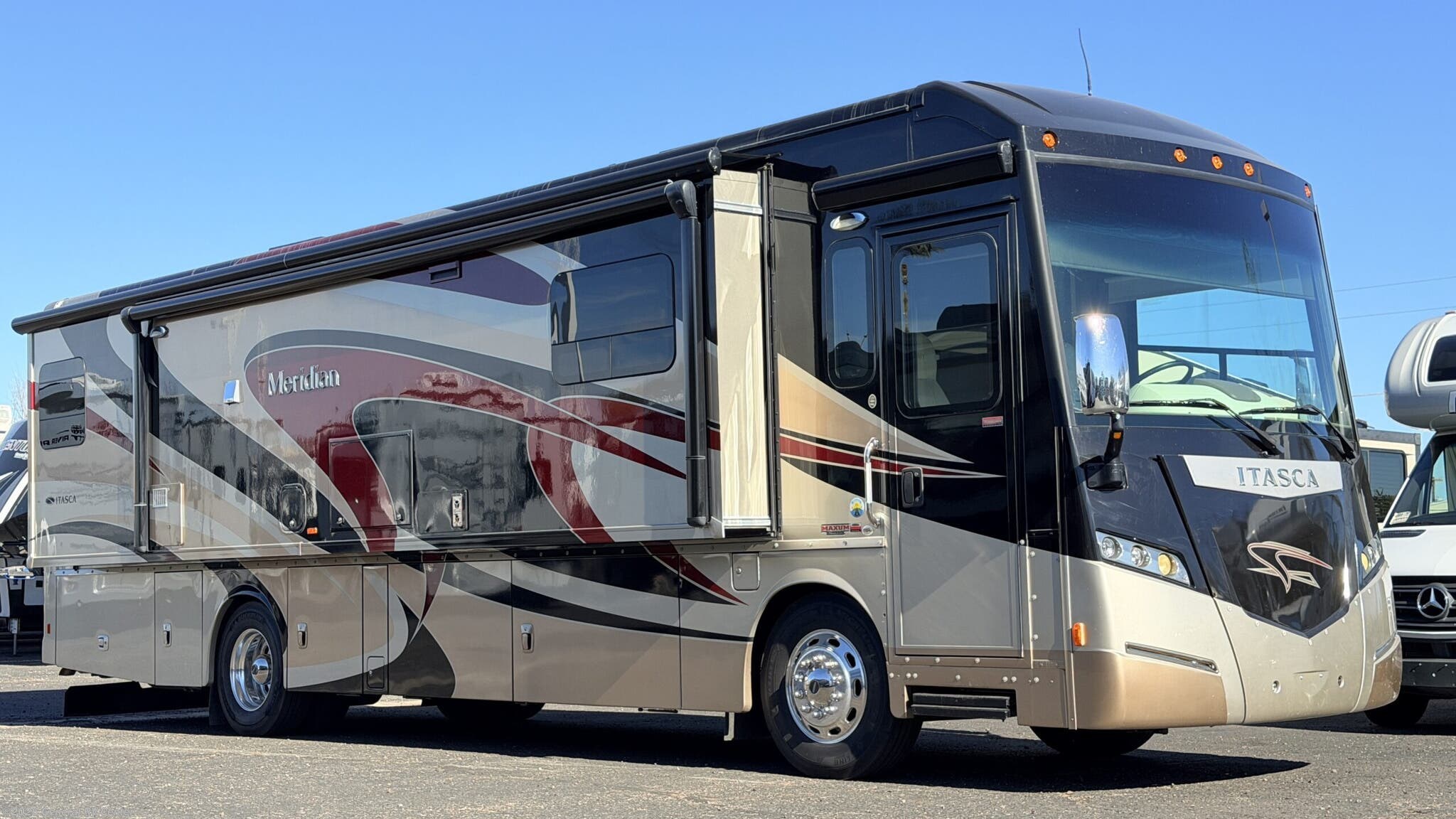 Used 2014 Itasca Meridian 36M available in Mesa, Arizona