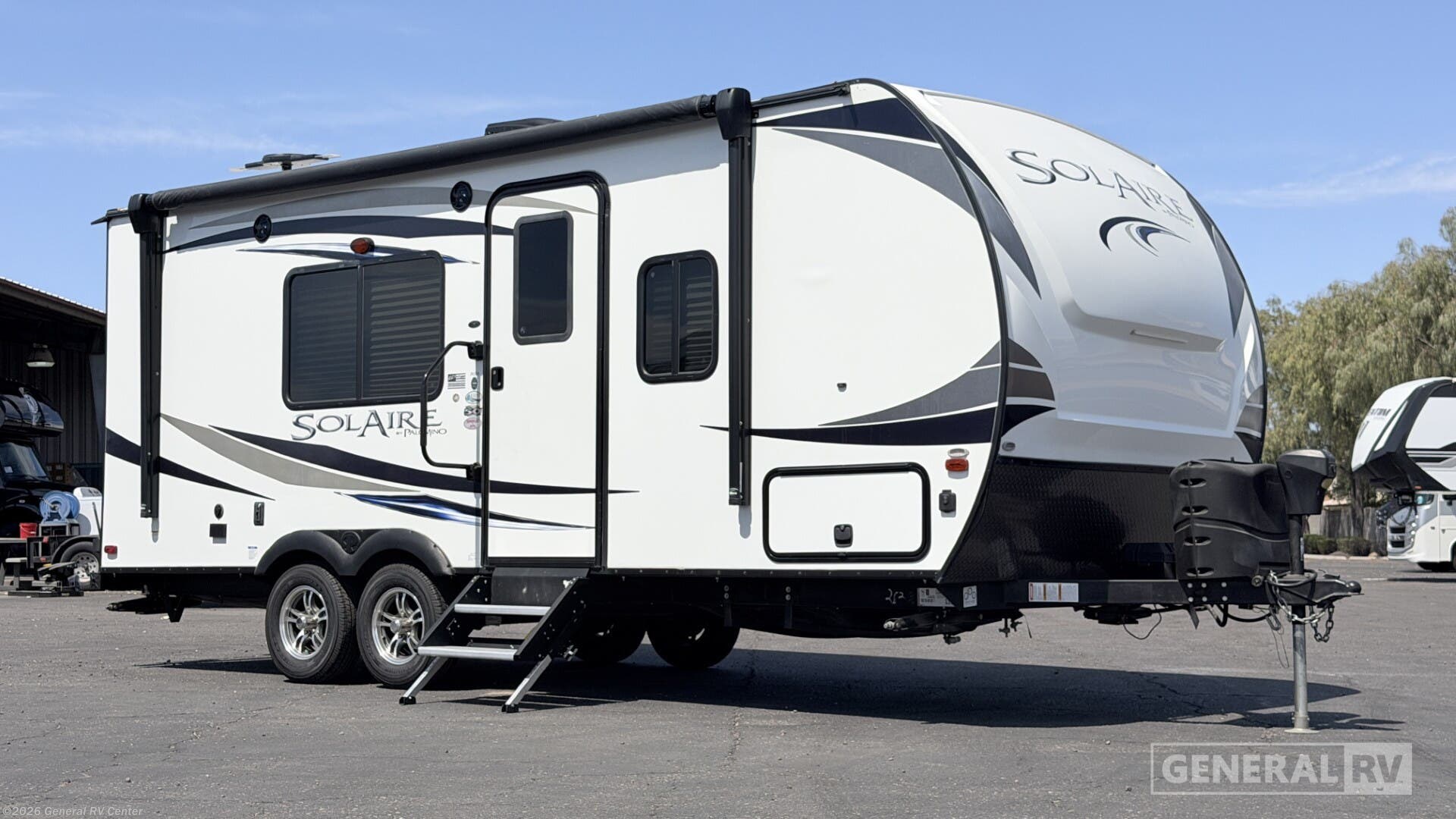 Used 2019 Palomino Solaire 202RB available in Mesa, Arizona