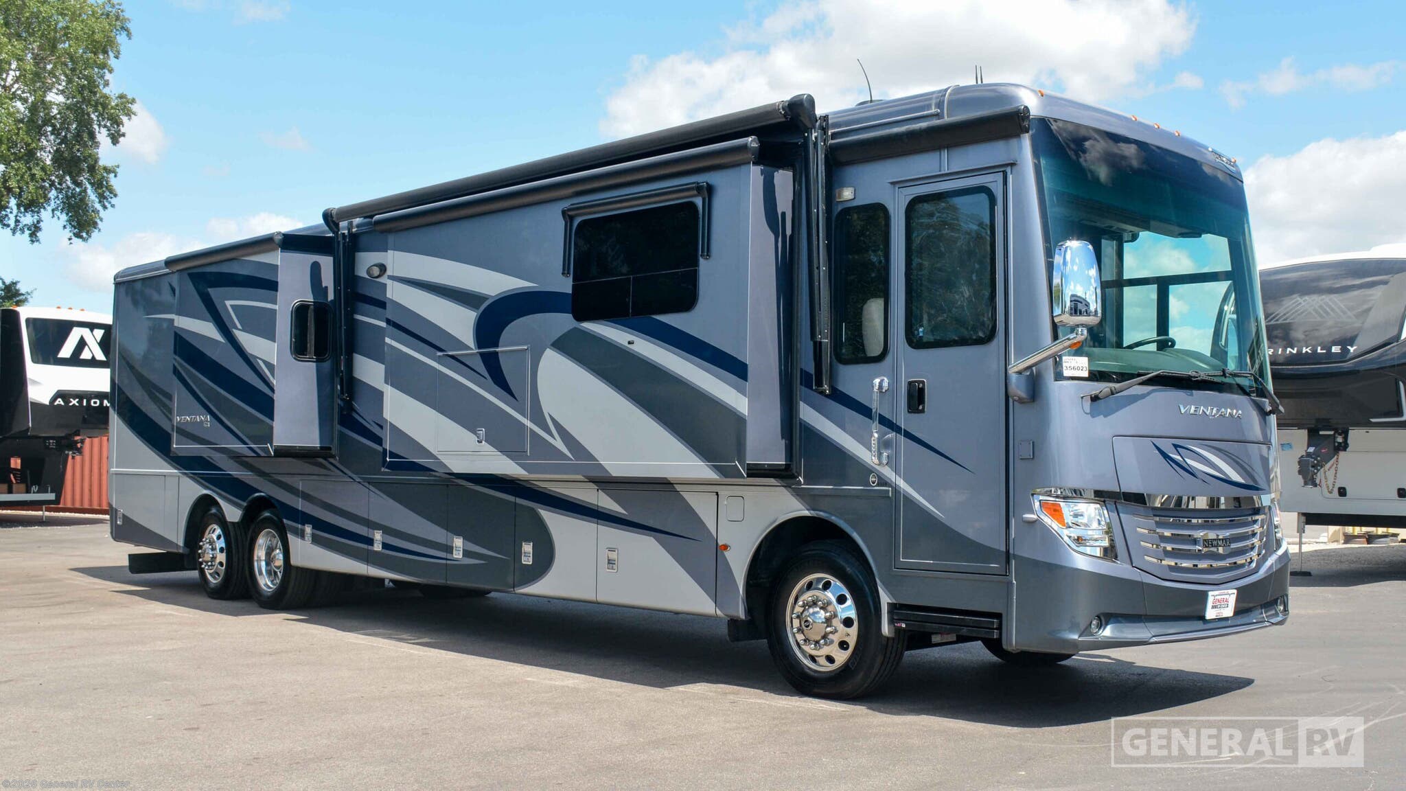 Used 2019 Newmar Ventana 4369 available in Mesa, Arizona