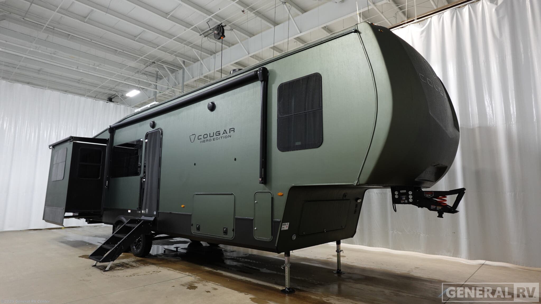 New 2026 Keystone Cougar 320RDS available in Longmont, Colorado