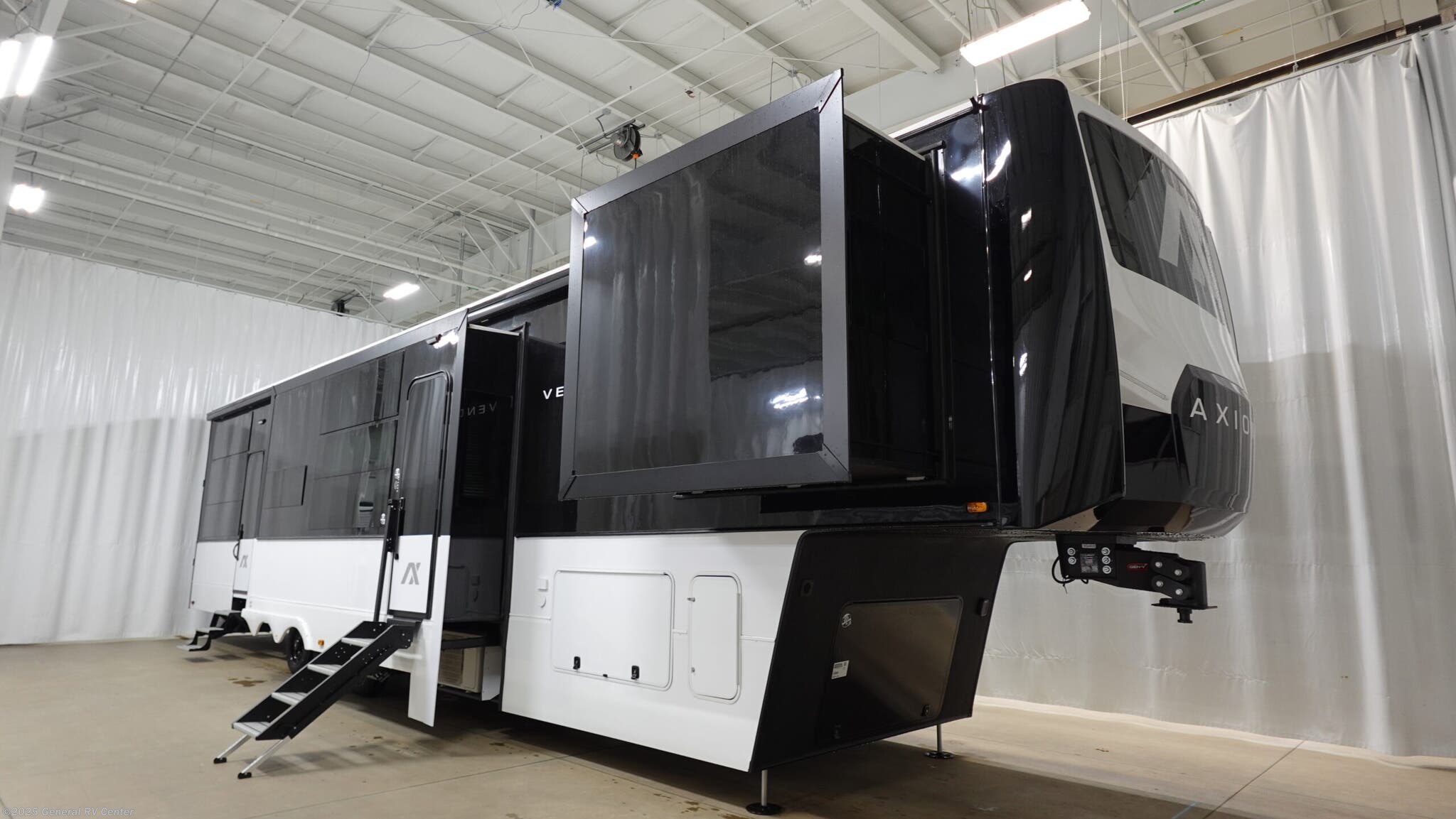 New 2027 Axiom Vendetta V4250 available in Longmont, Colorado