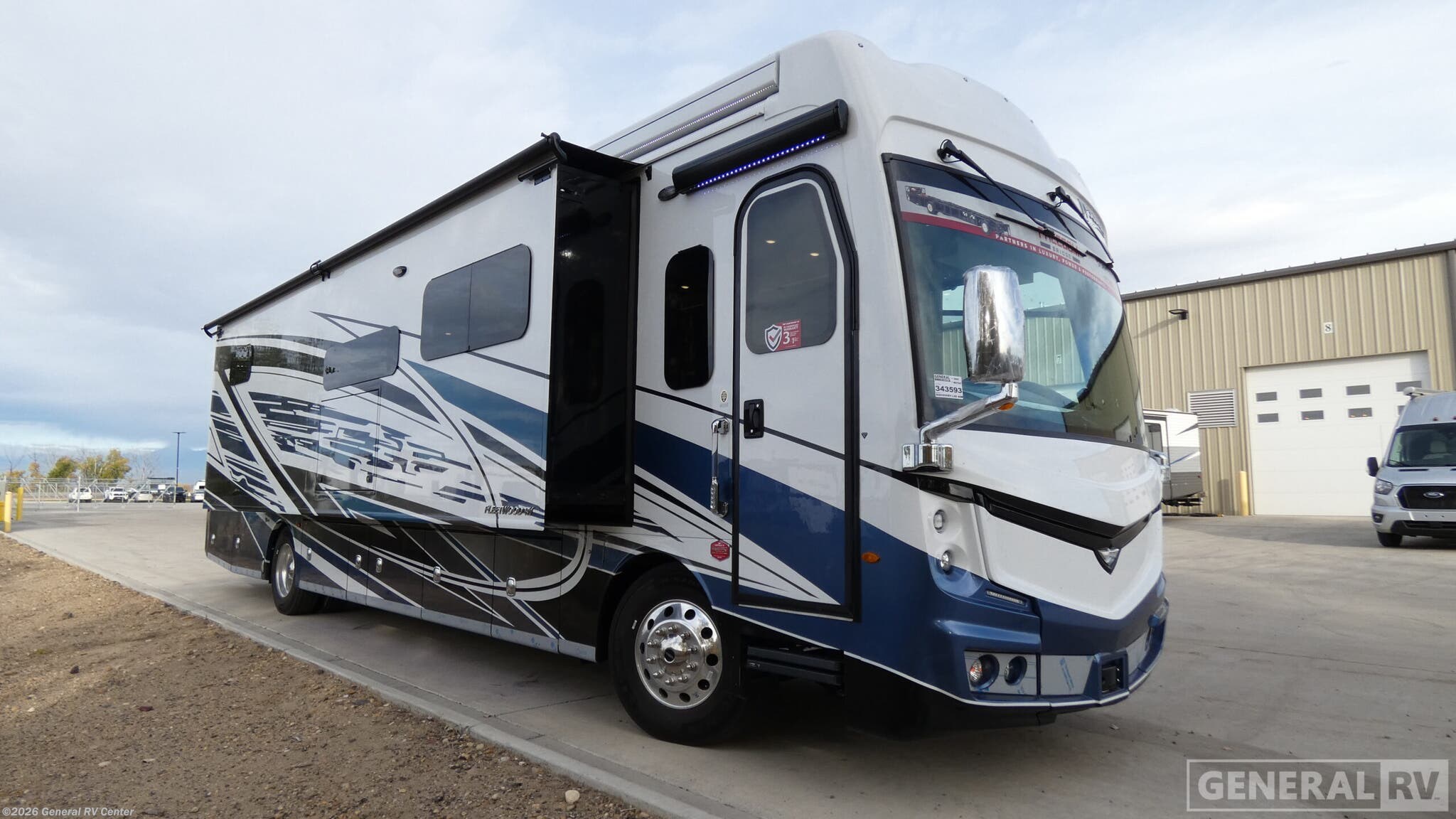 New 2026 Fleetwood Discovery LXE 40M available in Longmont, Colorado