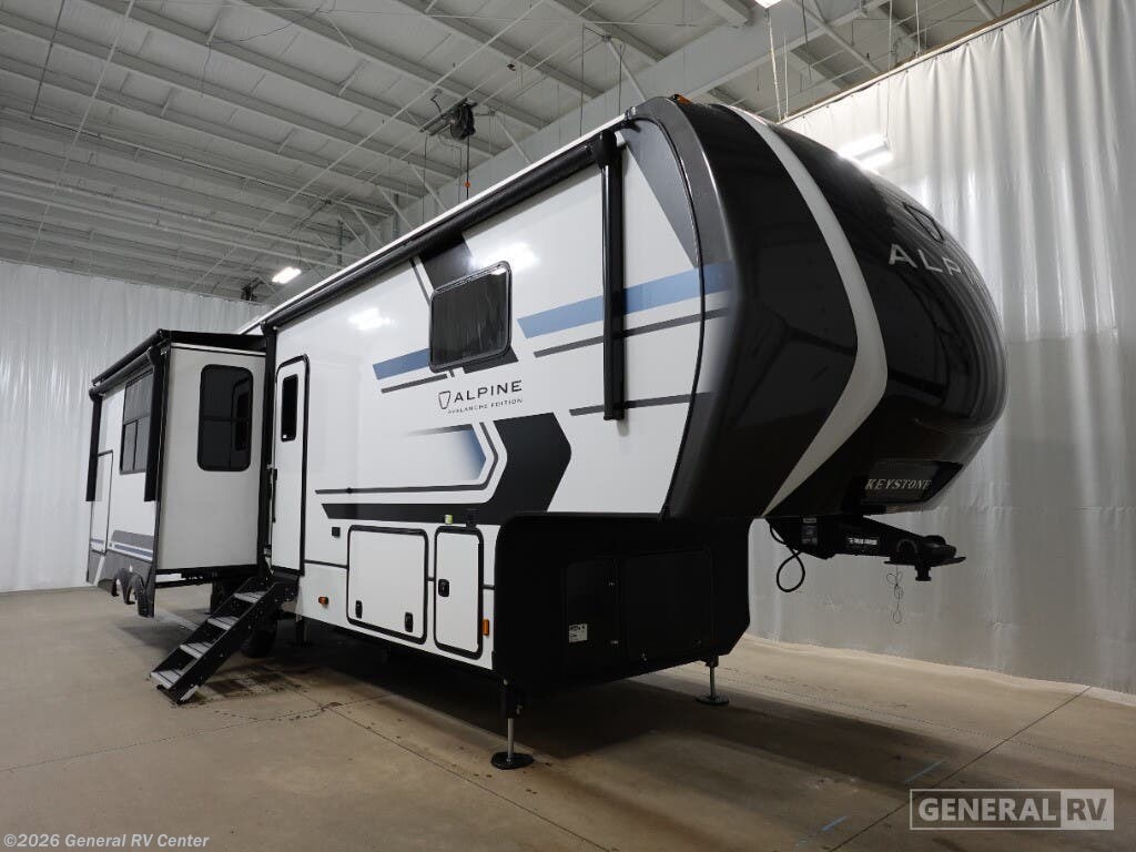 New 2026 Keystone Avalanche 302RS available in Longmont, Colorado