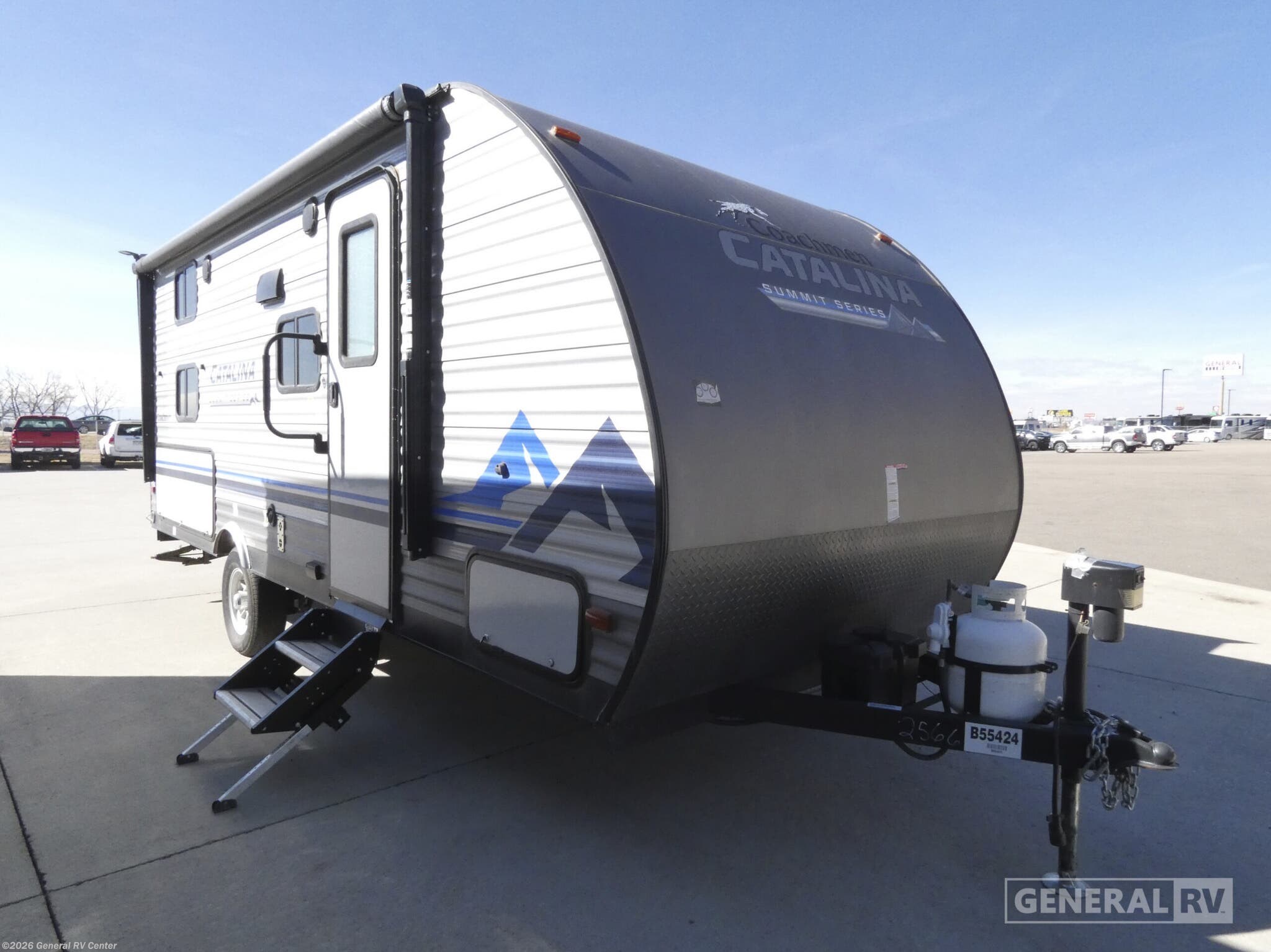 Used 2025 Coachmen Catalina Summit Series 7 184BHS available in Longmont, Colorado