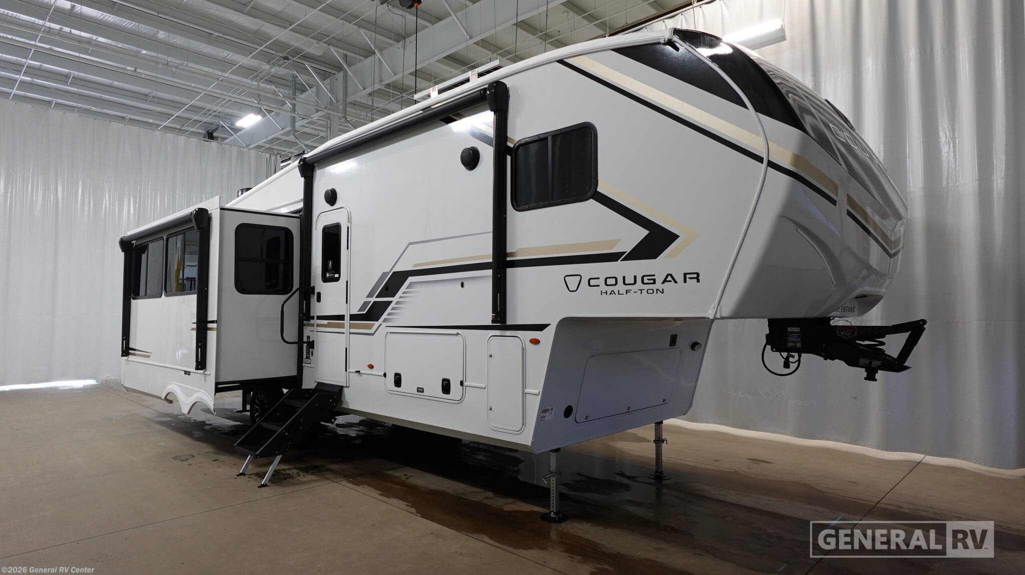 New 2026 Keystone Cougar Half-Ton 28RLI available in Longmont, Colorado
