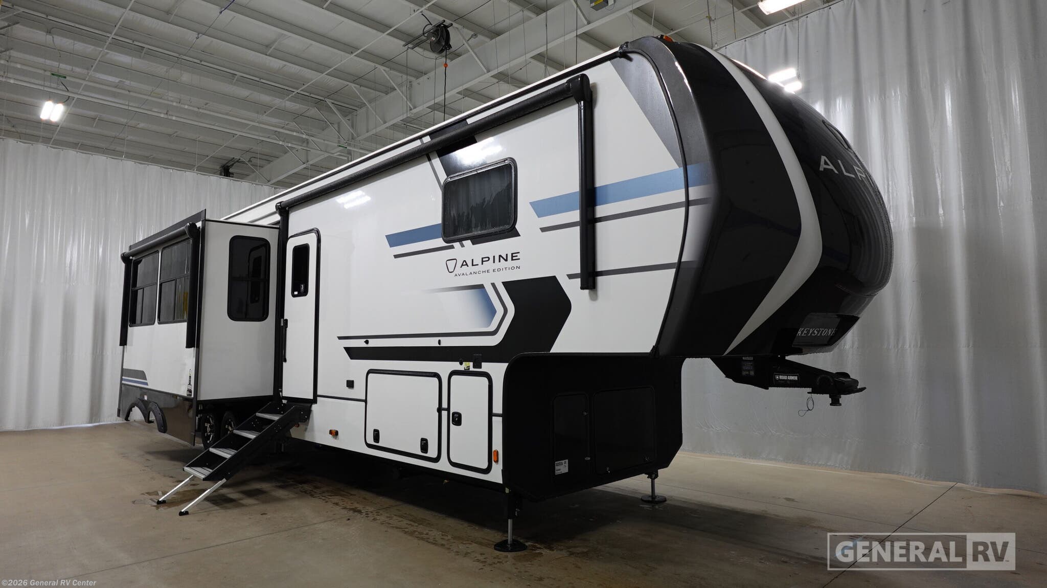 New 2026 Keystone Alpine Avalanche Edition 390DS available in Longmont, Colorado