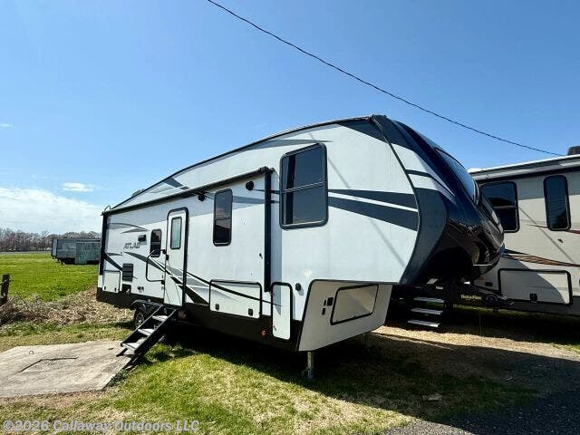 Used 2020 Atlas  Fifth Wheel 2502REF available in Felton, Delaware