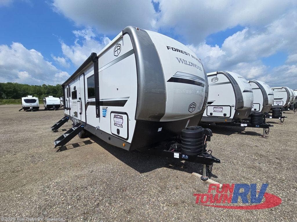 New 2026 Forest River Wildwood Heritage Glen 265BSRB available in Jackson, Mississippi