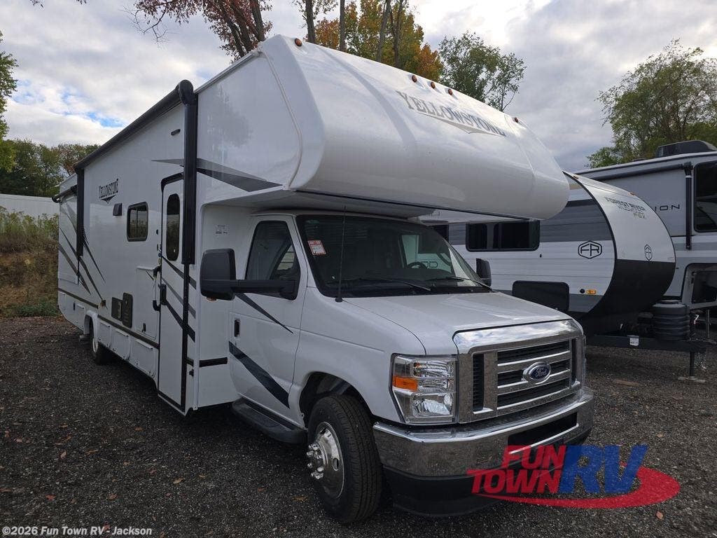 New 2026 Gulf Stream Yellowstone Y6320 available in Jackson, Michigan