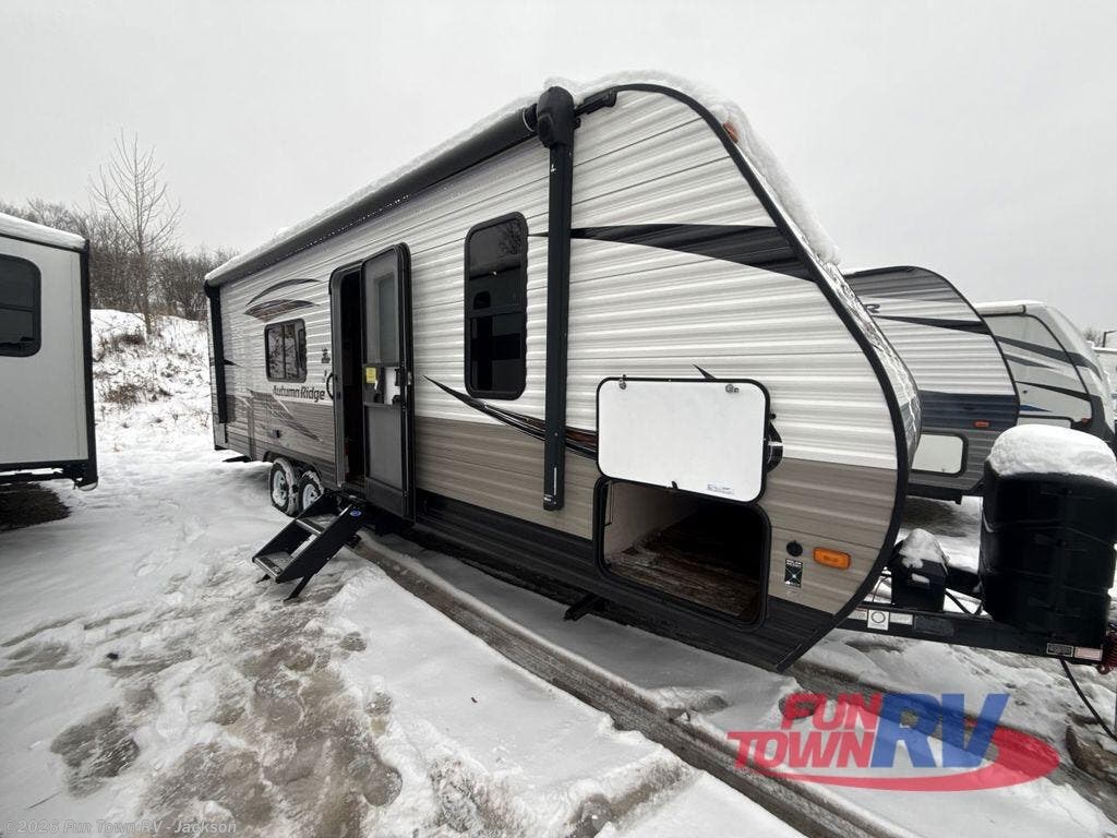 Used 2019 Starcraft Autumn Ridge 26BH available in Jackson, Michigan