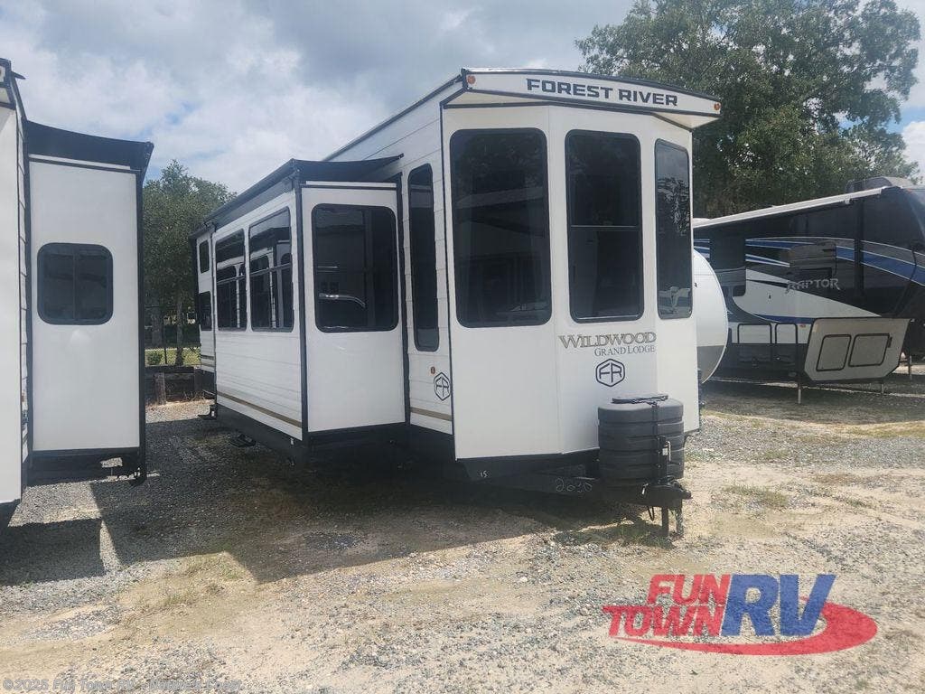 New 2026 Forest River Wildwood Grand Lodge 42ZEN available in Crystal River, Florida