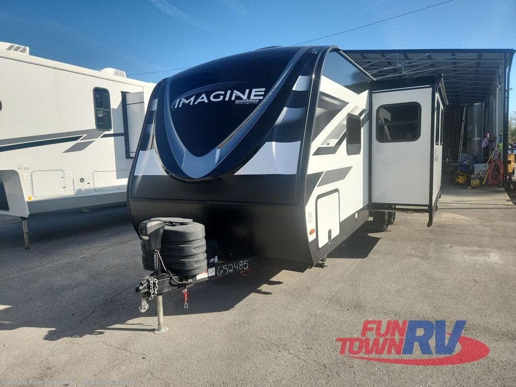 Used 2025 Grand Design Imagine 2800BH available in Crystal River, Florida