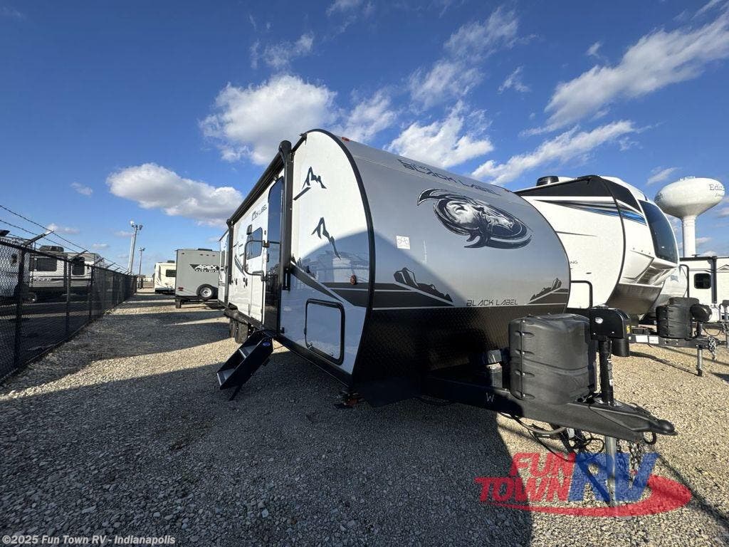 Used 2023 Forest River Cherokee Grey Wolf 27RR available in Edinburgh, Indiana