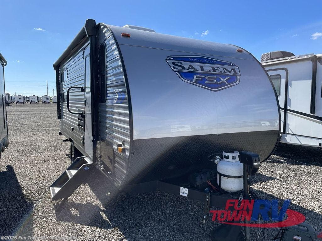 Used 2023 Forest River Salem FSX 176QBHK available in Edinburgh, Indiana