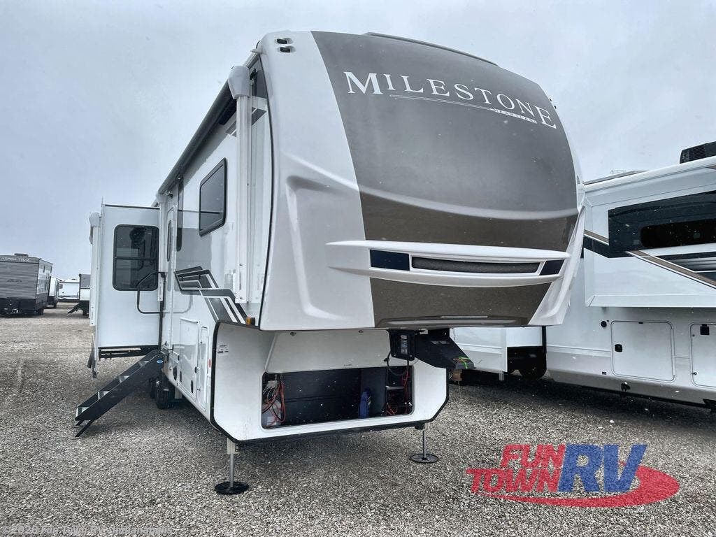 New 2026 Heartland Milestone 31RL available in Edinburgh, Indiana