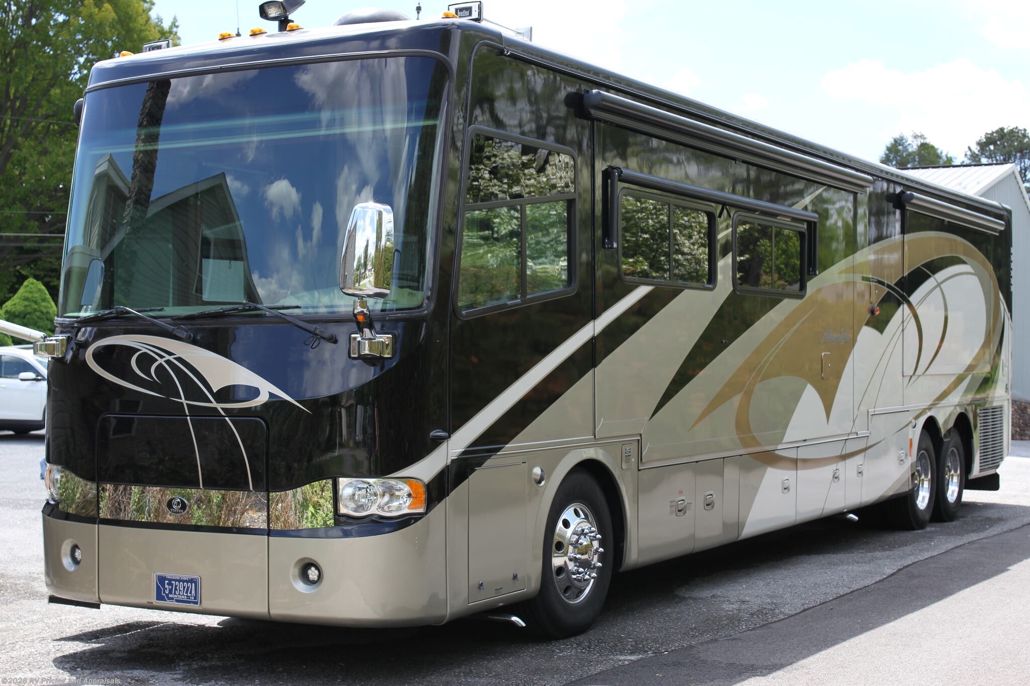 Used 2008 Tiffin Allegro Bus 43QRP LOCATED IN NEW CUMBERLAND PA 17070 available in , Florida
