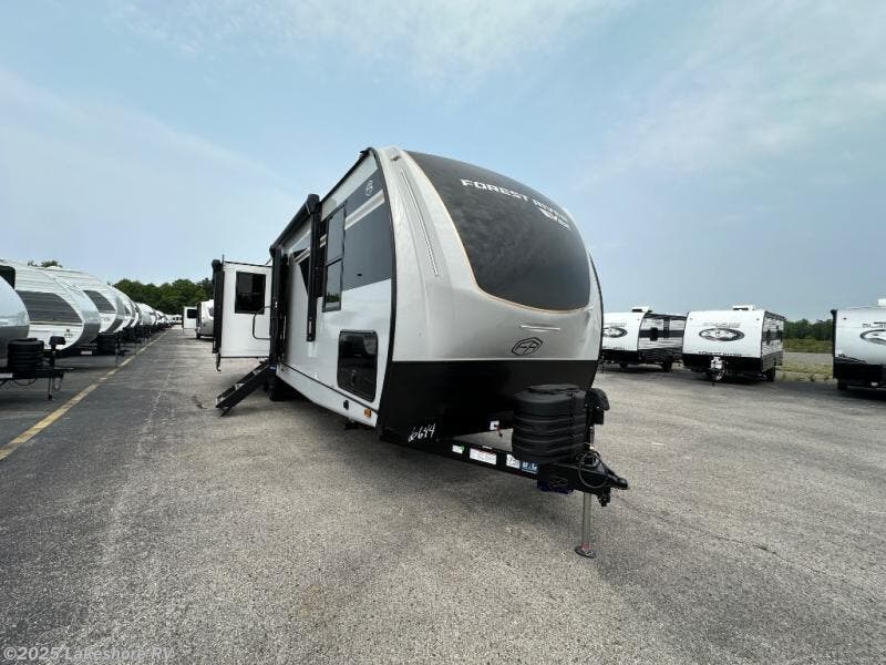 New 2026 Forest River Vibe 2800RL available in Muskegon, Michigan