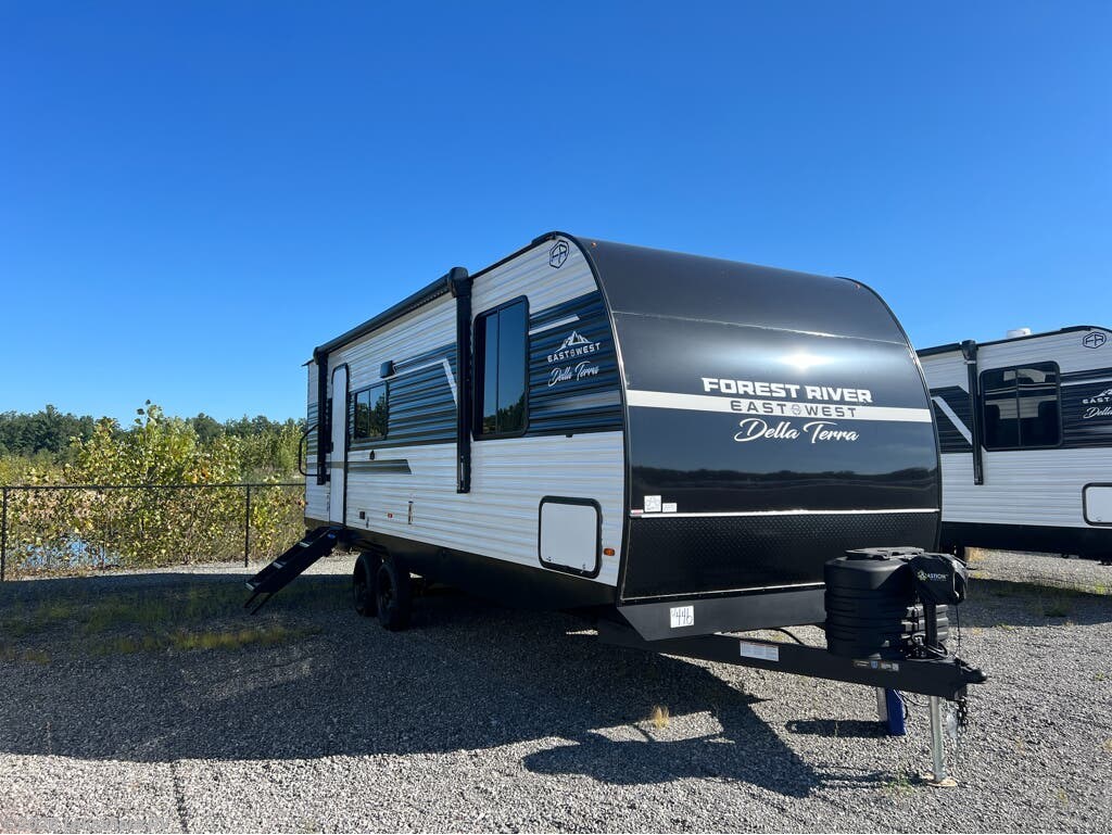 New 2027  East to West Della Terra 255RB by East to West from Lakeshore RV in Muskegon, MI
