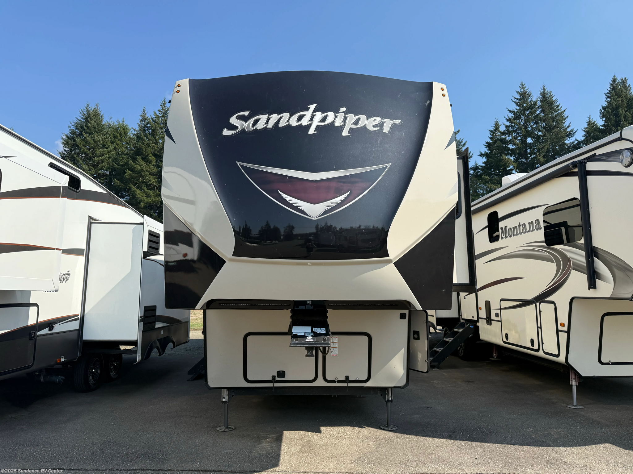 Used 2020 Forest River Sandpiper 33RLIK available in Shelton, Washington