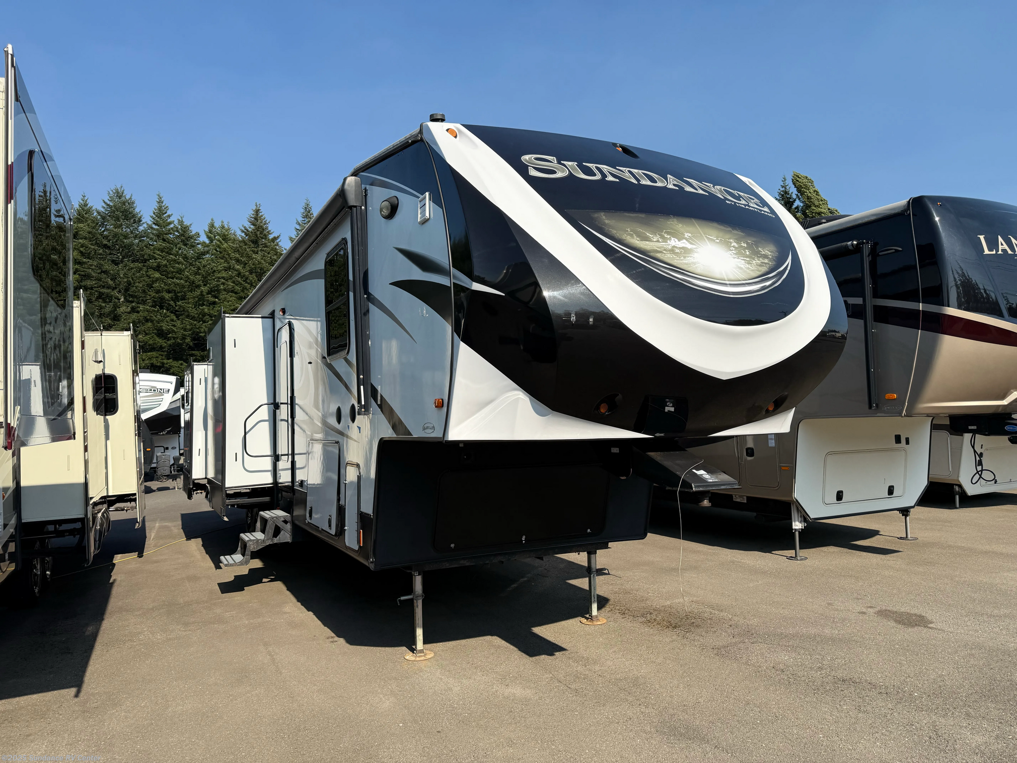 Used 2018 Heartland Sundance SD 3700 RLB available in Shelton, Washington