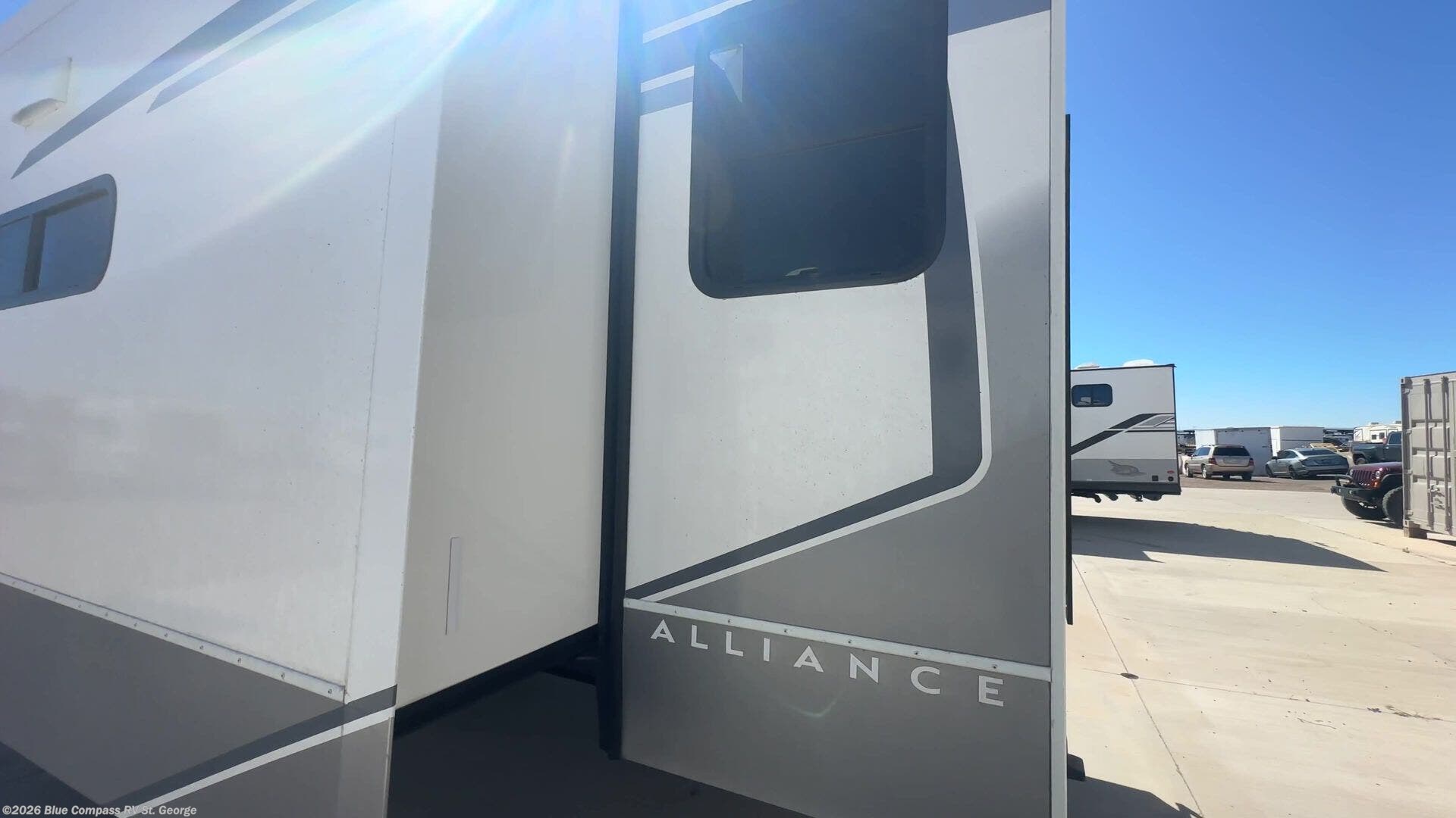 New 2026  Alliance RV Avenue 32RLS by Alliance RV from Blue Compass RV St. George in Hurricane, UT