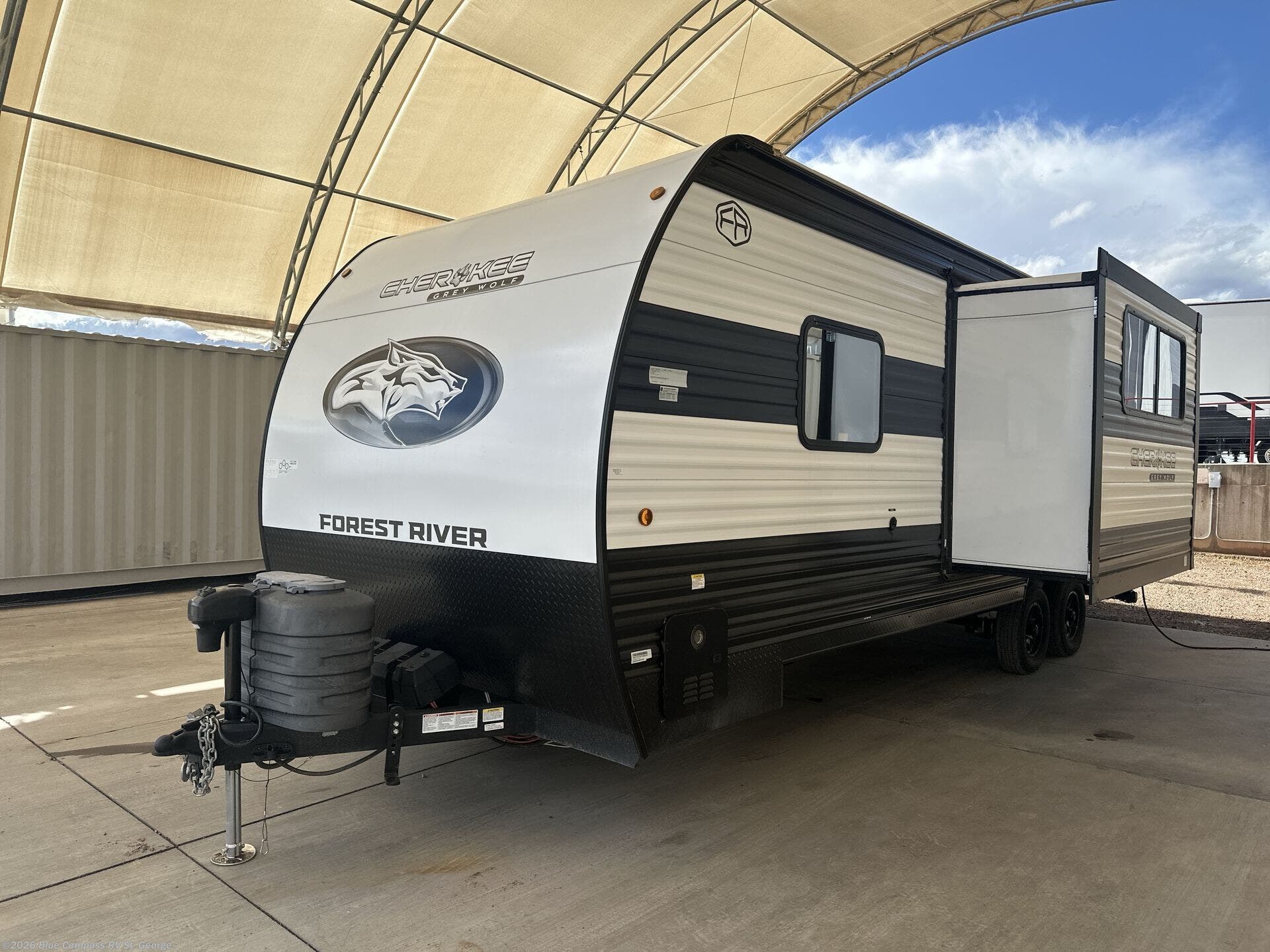 Used 2026  Forest River Cherokee Grey Wolf 23DBH by Forest River from Blue Compass RV St. George in Hurricane, UT