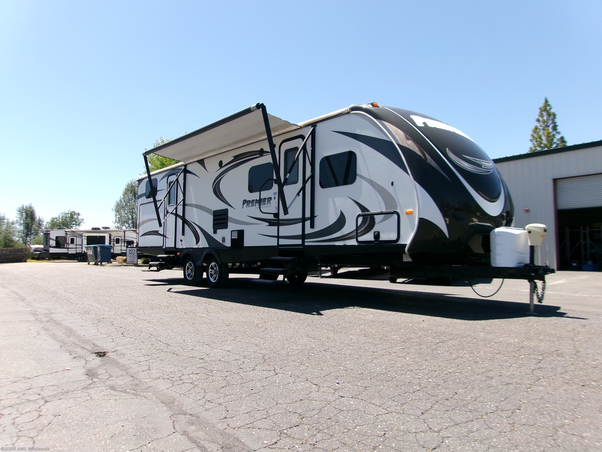 Used 2013 Keystone Bullet Premier 31bhpr available in Placerville, California