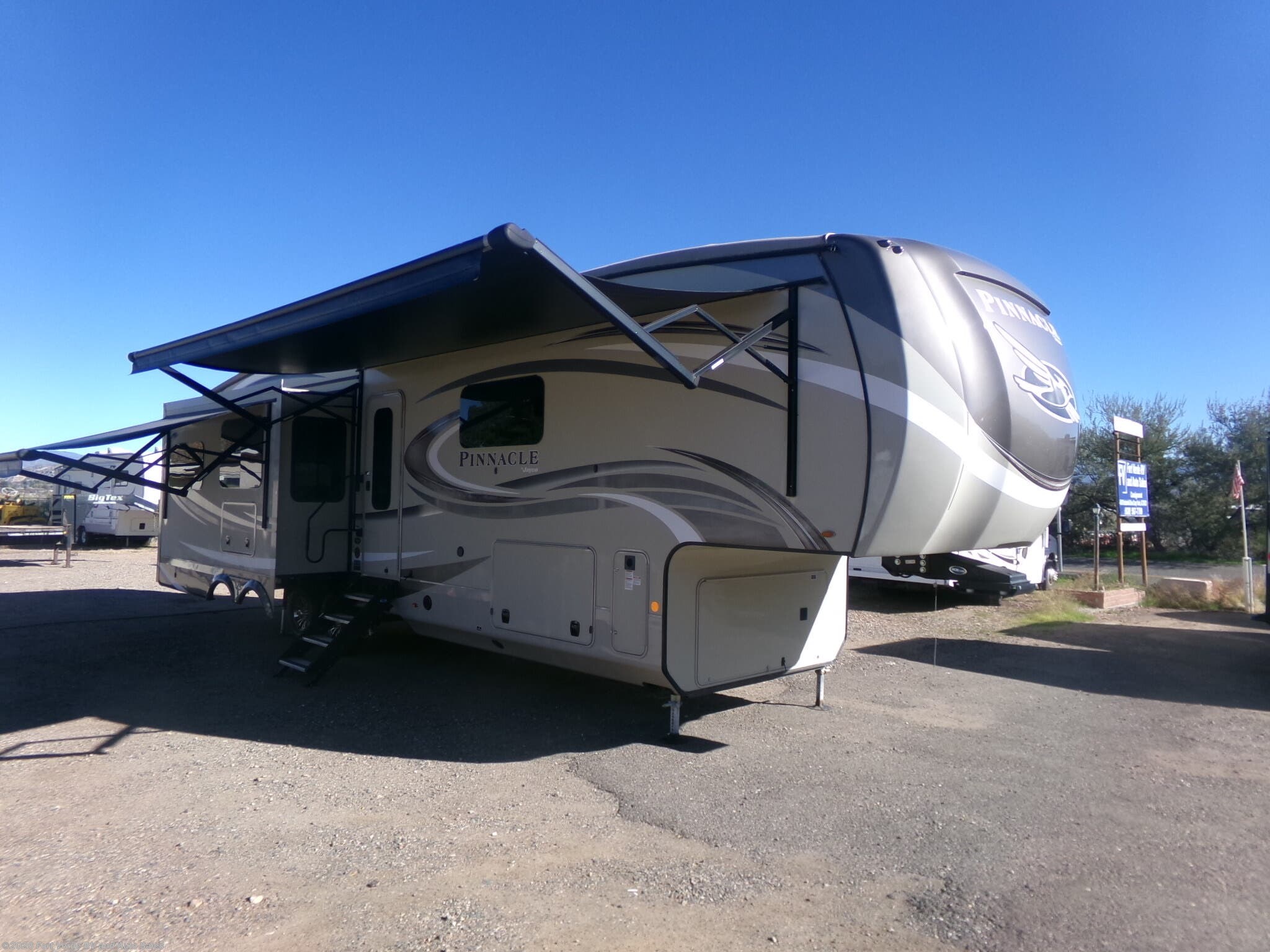 Used 2019 Jayco Pinnacle 36FTBS available in Camp Verde, Arizona