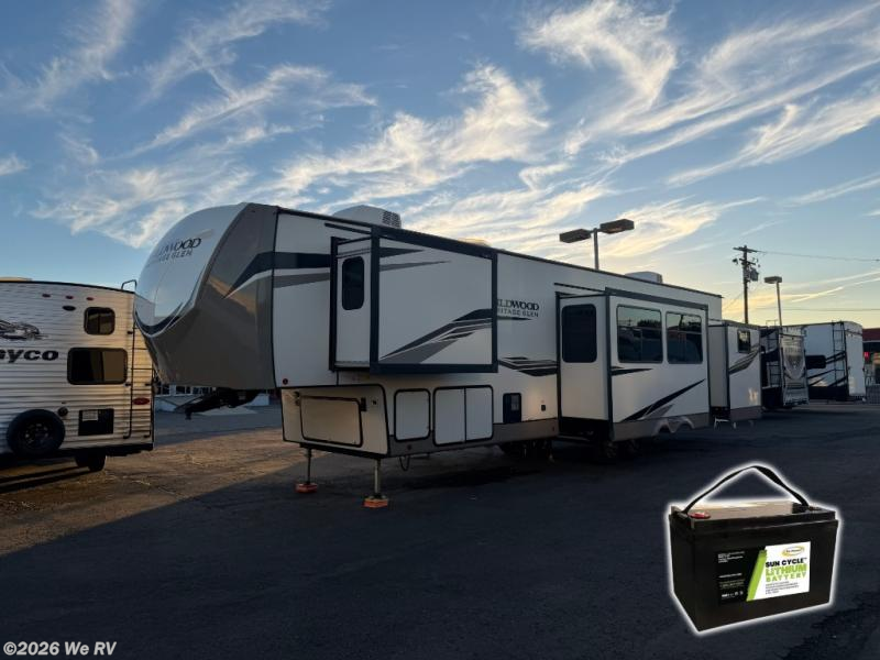 Used 2022 Forest River Wildwood Heritage Glen 353BED available in Hemet, California